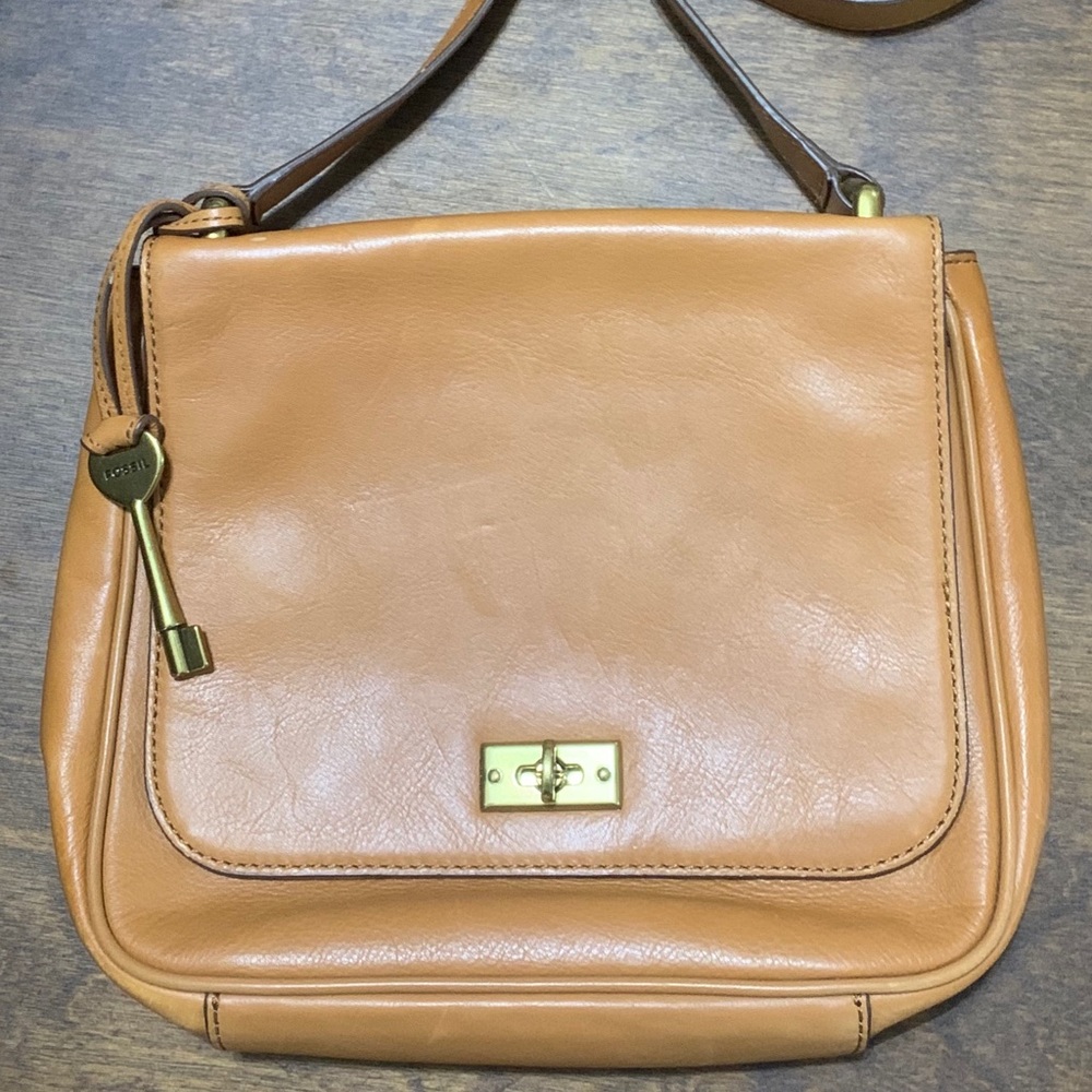 Fossil Leather Bag Tan w/Shoulder Strap